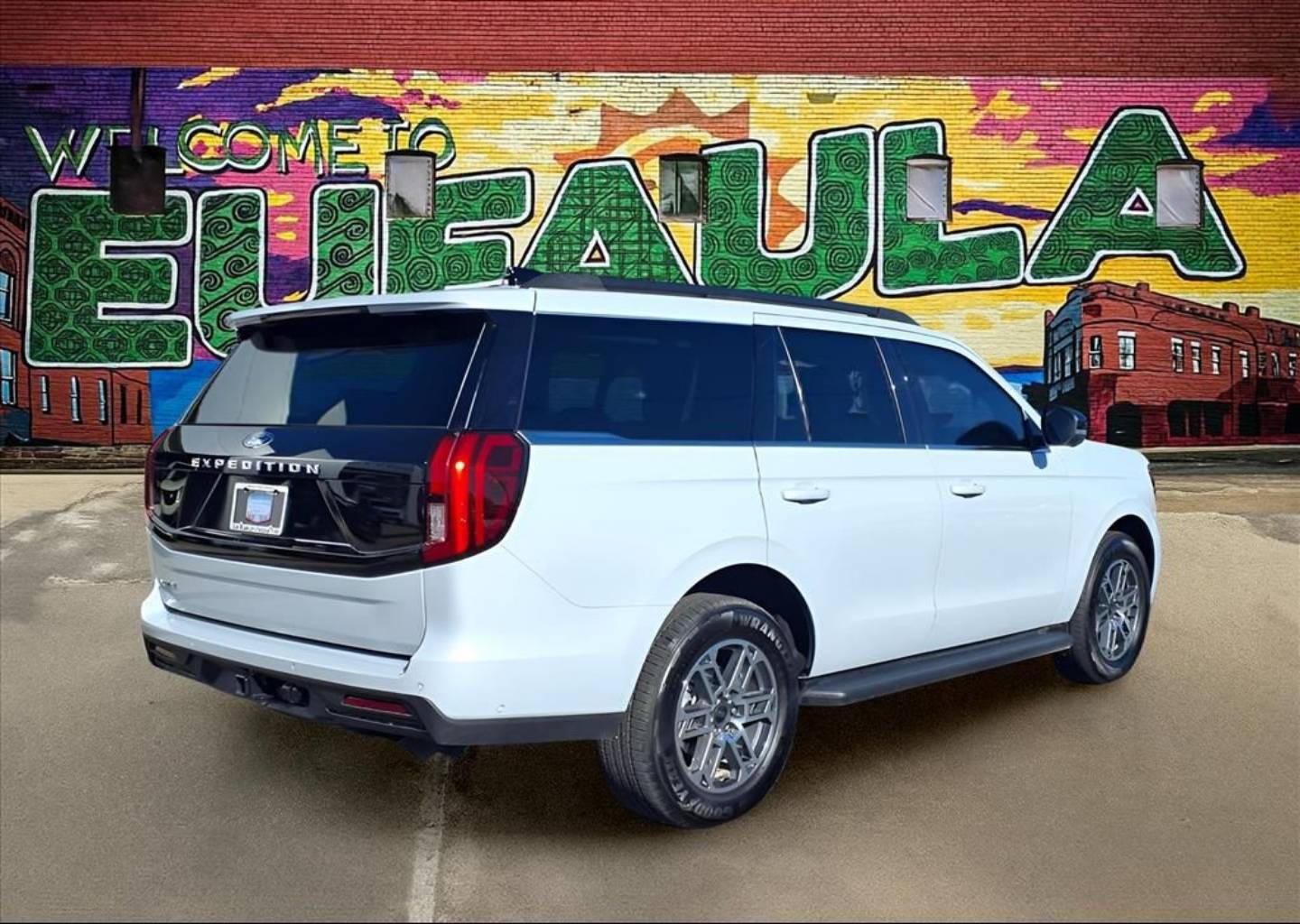 2025 Ford Expedition Active - Photo 7