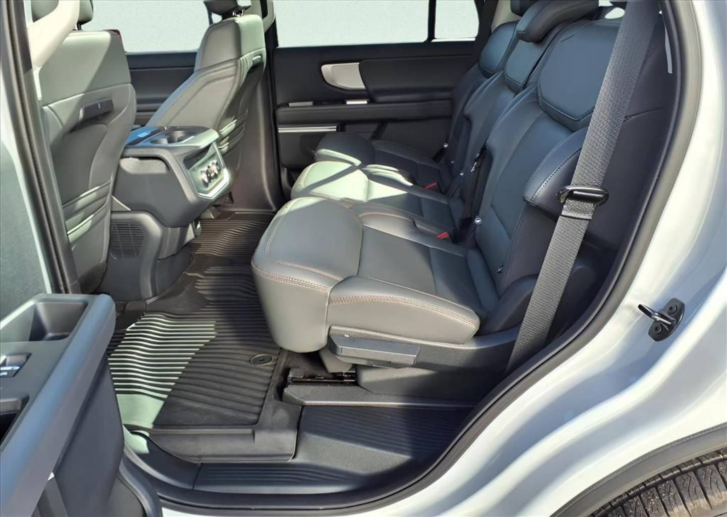 2025 Ford Expedition Active - Photo 23