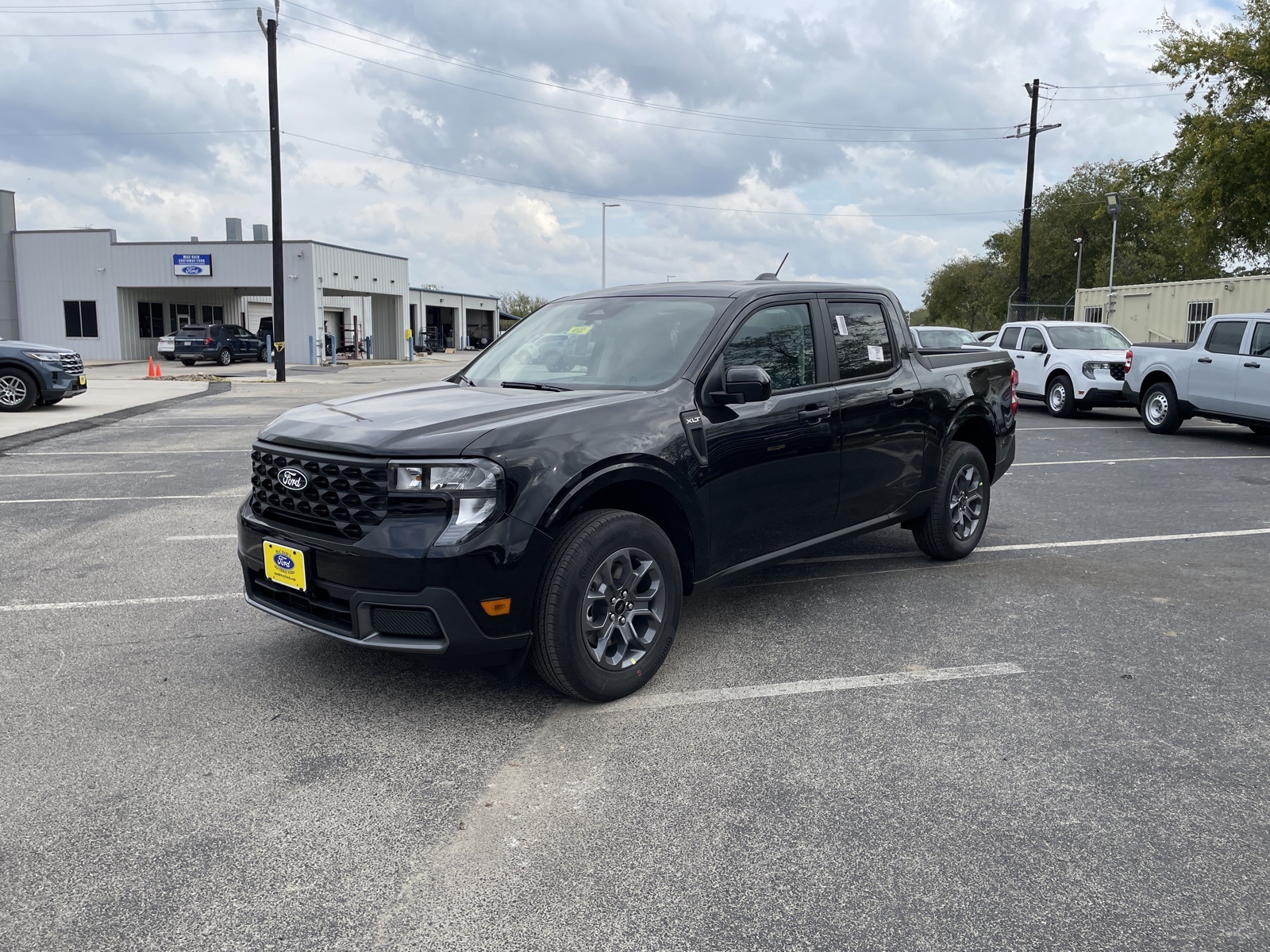 2025 Ford Maverick XLT's photo