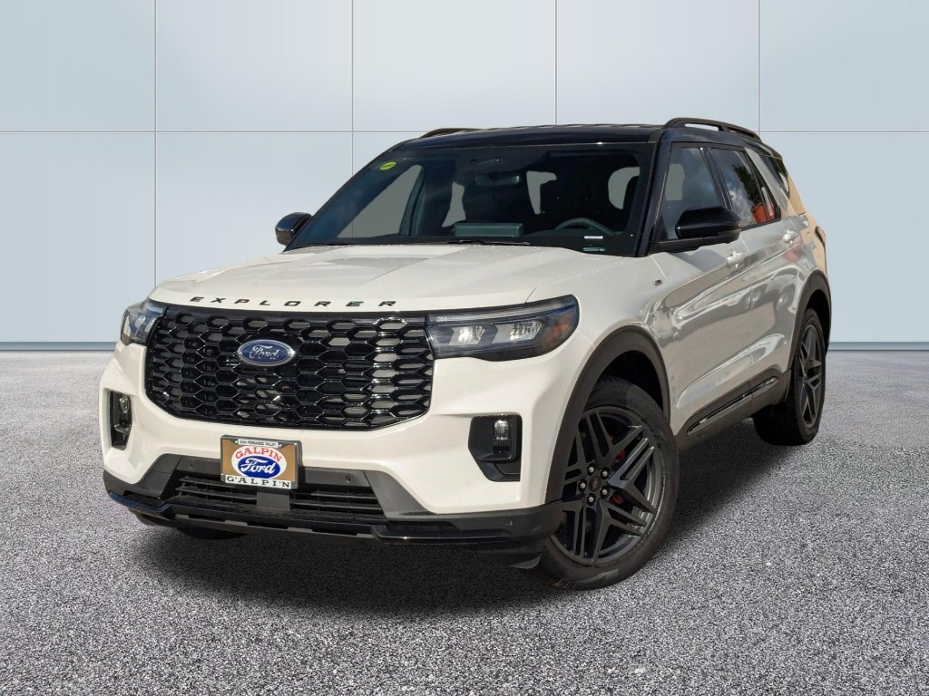 2025 Ford Explorer ST Line