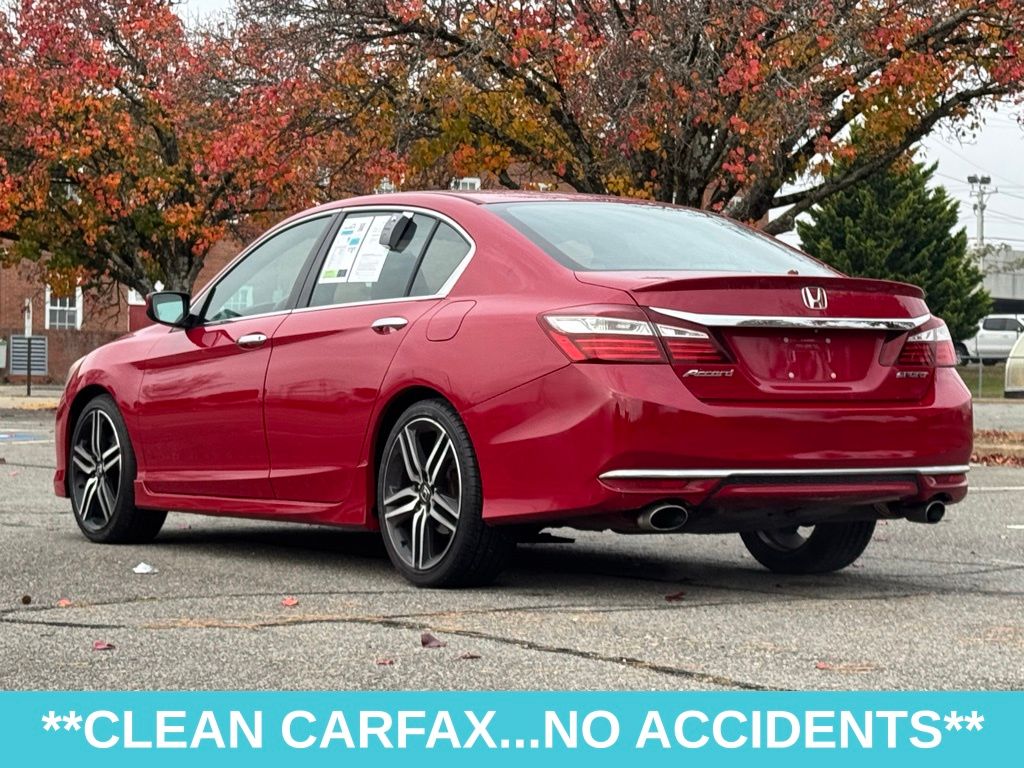 2016 Honda Accord Sport photo 2