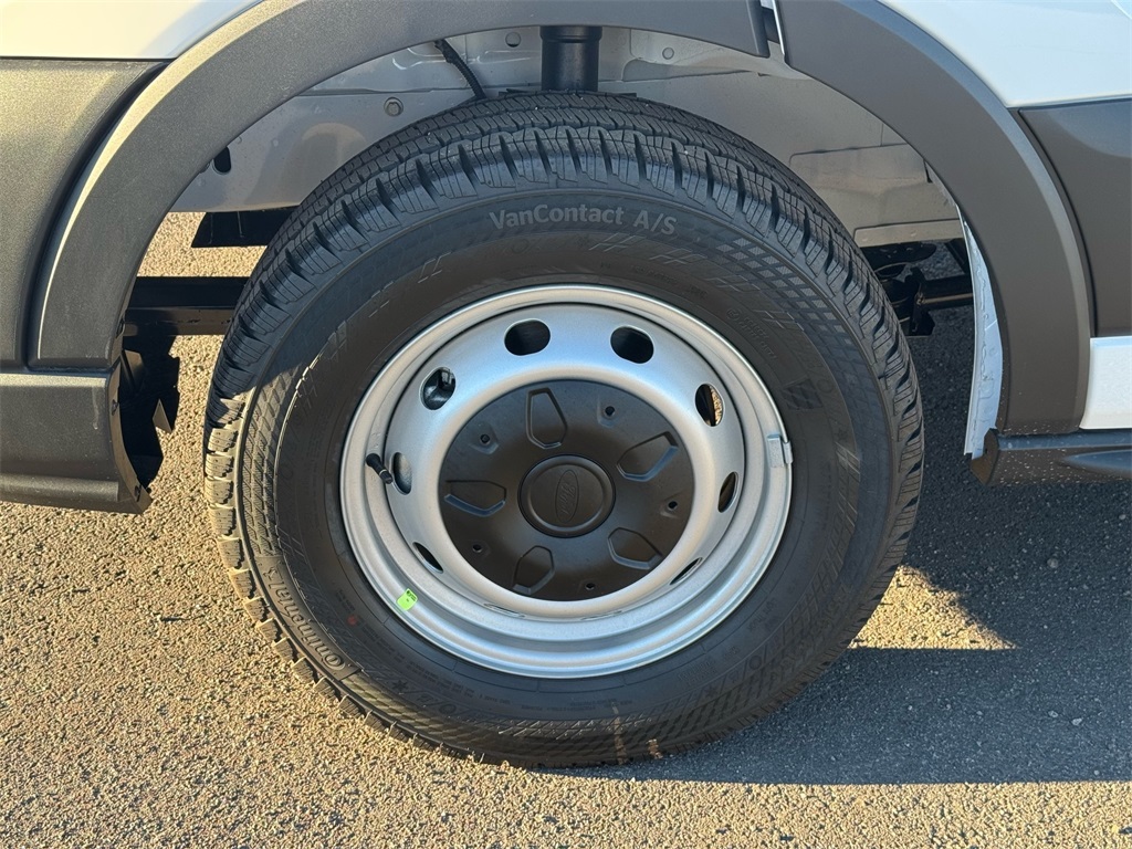 2025 Ford Transit Cargo Van photo 4