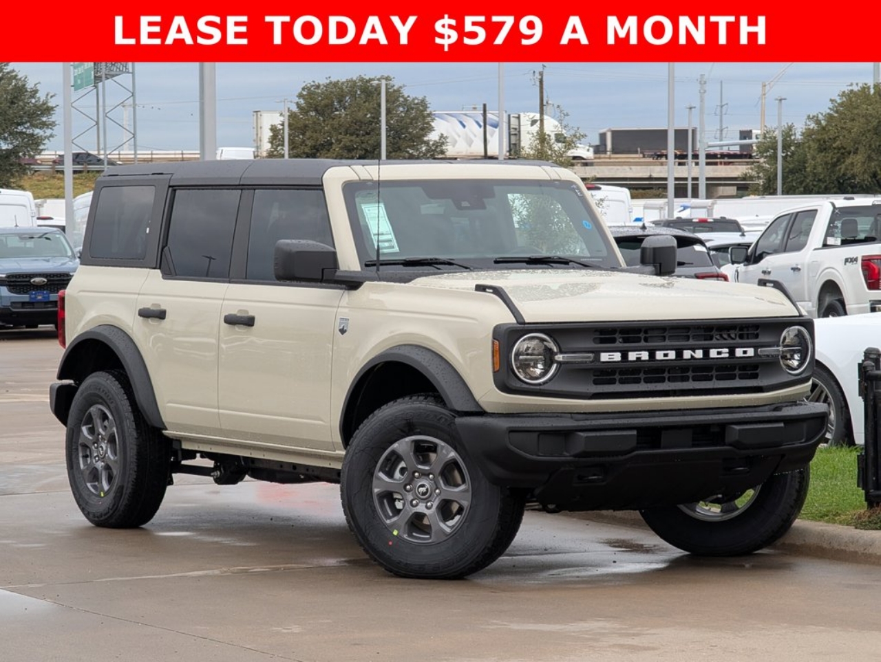2025 Ford Bronco 4-Door Big Bend's photo