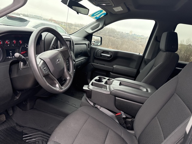 2020 Chevrolet Silverado 1500 Custom Trail Boss photo 2