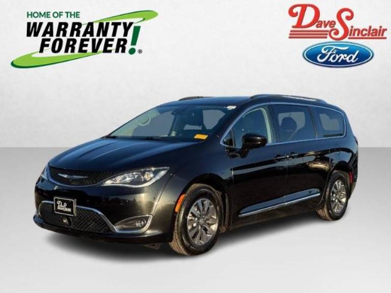 2020 Chrysler Pacifica Touring L Plus