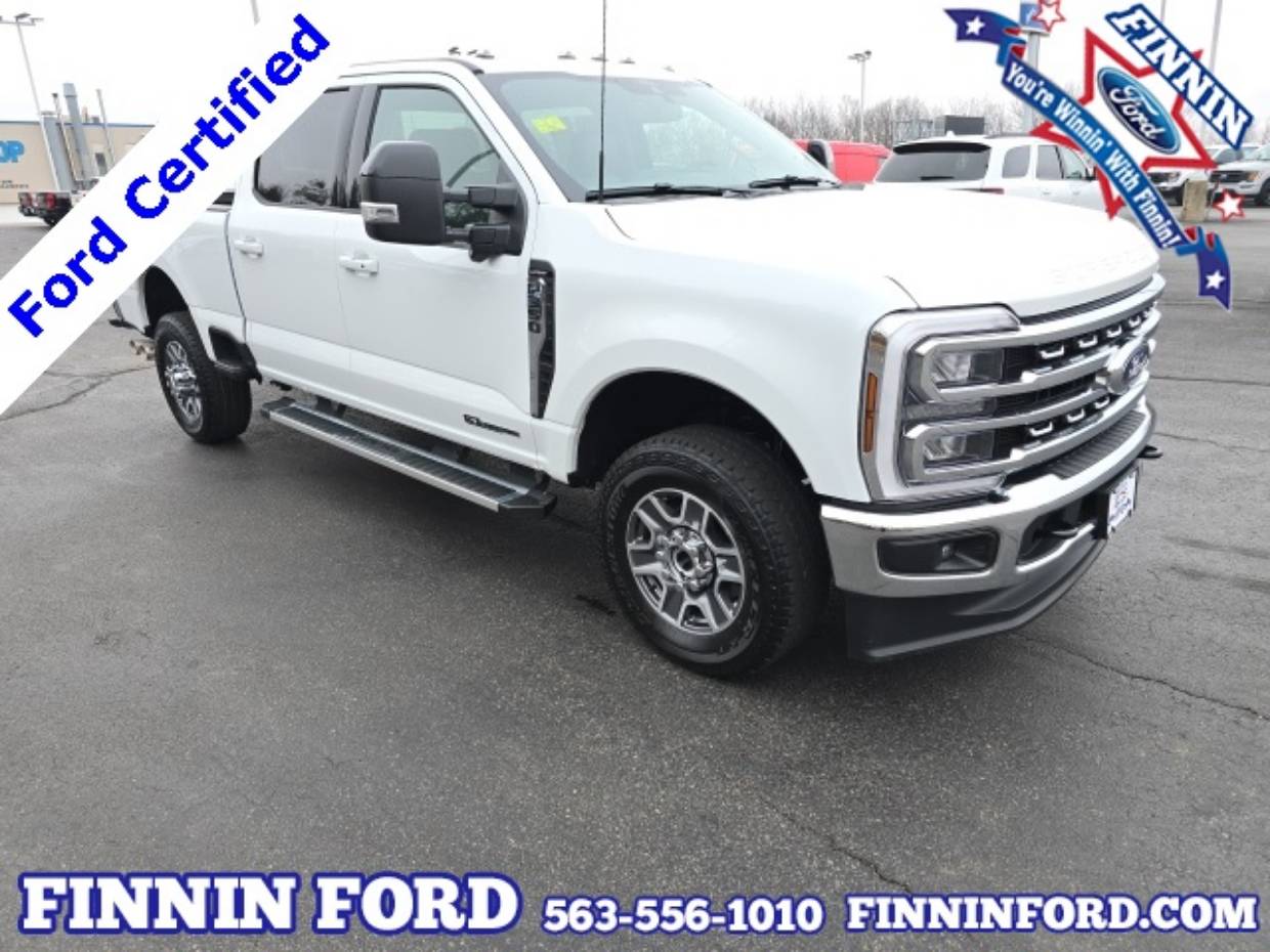 2025 Ford F-350 Super Duty Lariat's photo
