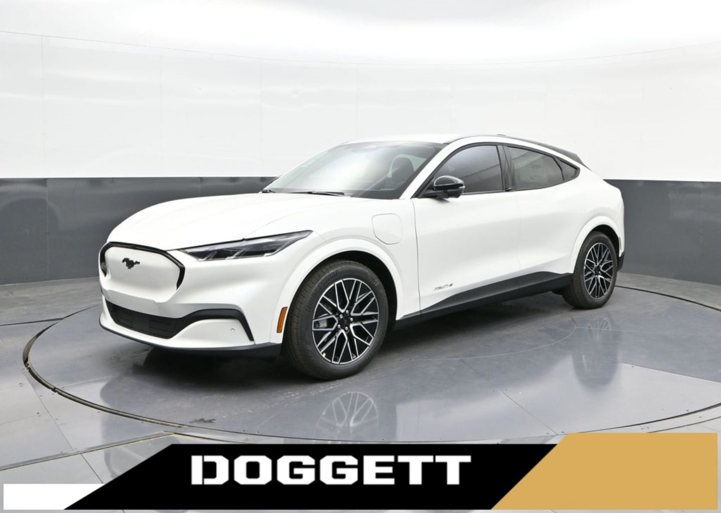 2025 Ford Mustang Mach-E Premium RWD's photo