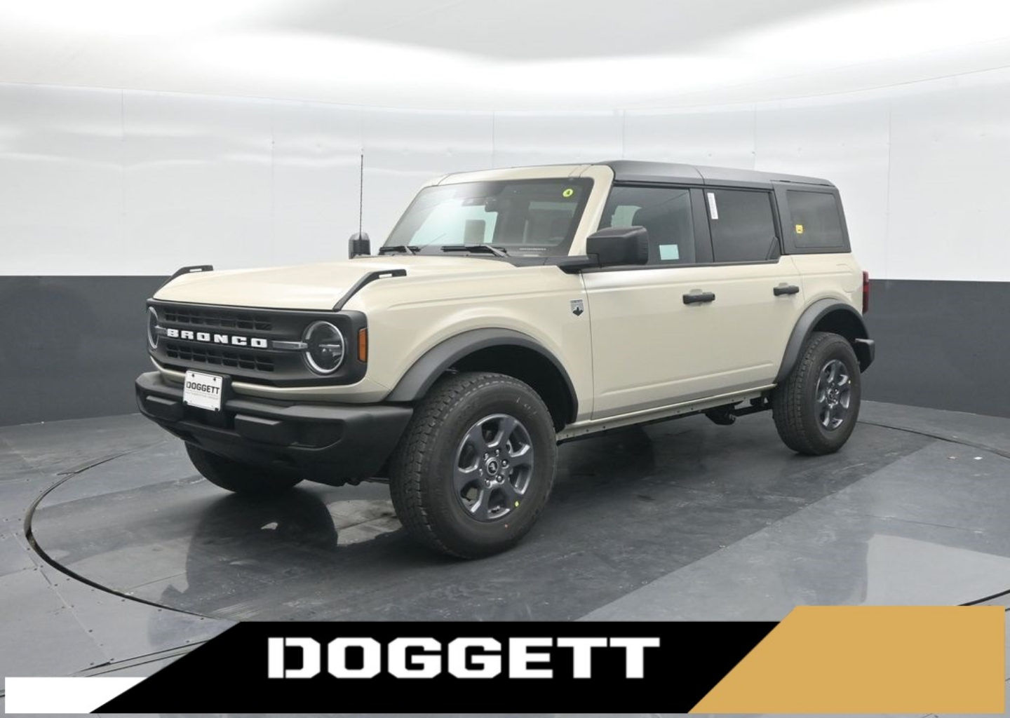 2025 Ford Bronco 4-Door Big Bend's photo