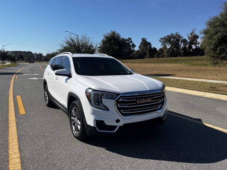 2023 GMC Terrain SLT