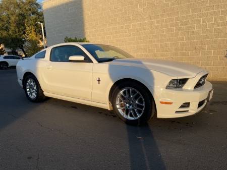 2014 Ford Mustang V6 Premium