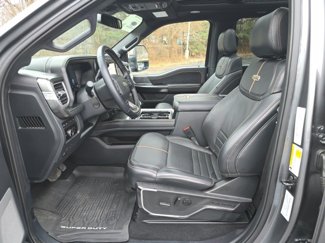 2024 Ford F-250 photo 4