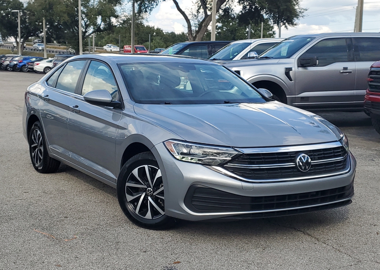 2024 Volkswagen Jetta S's photo