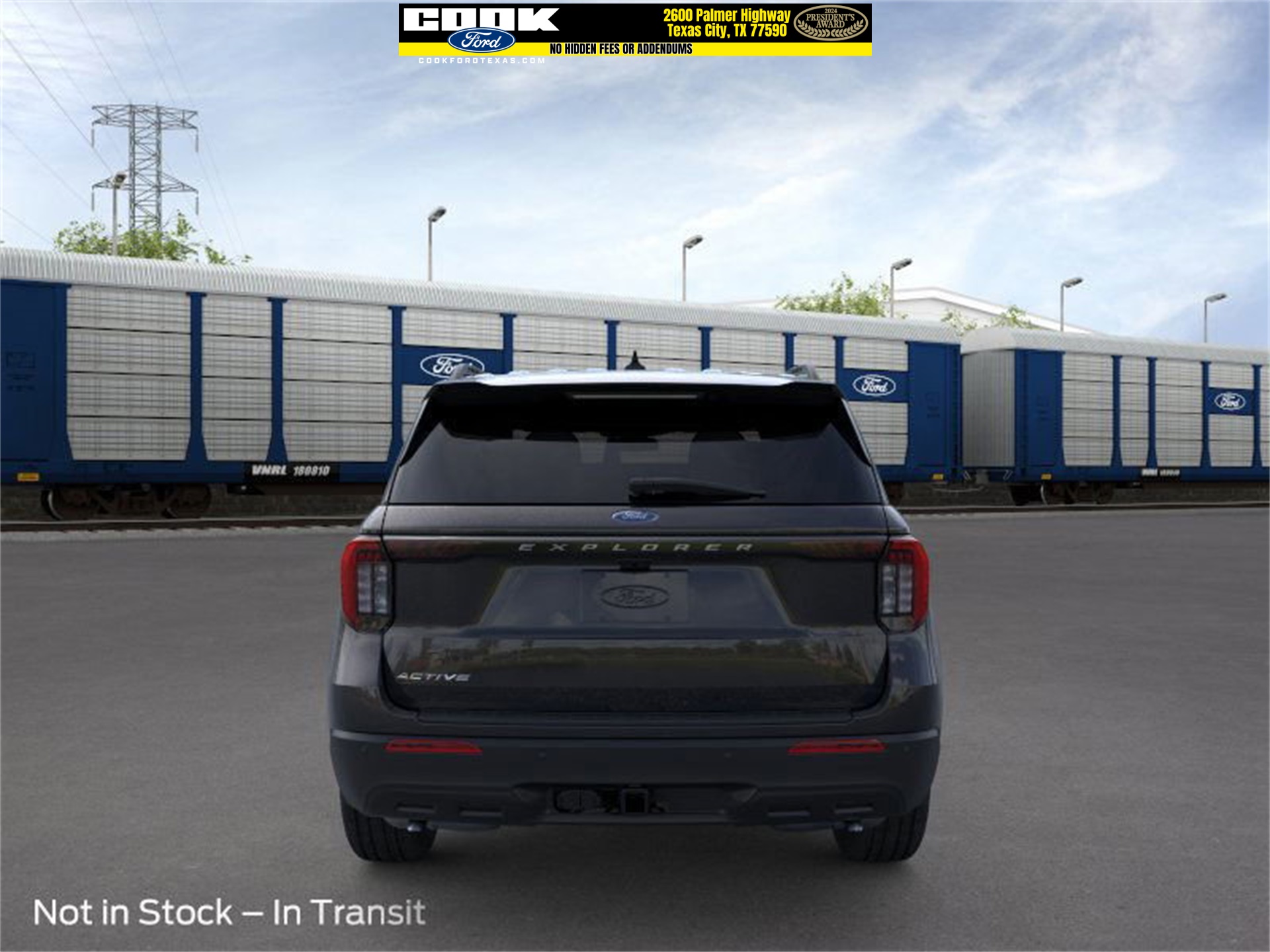 2026 Ford Explorer photo 4