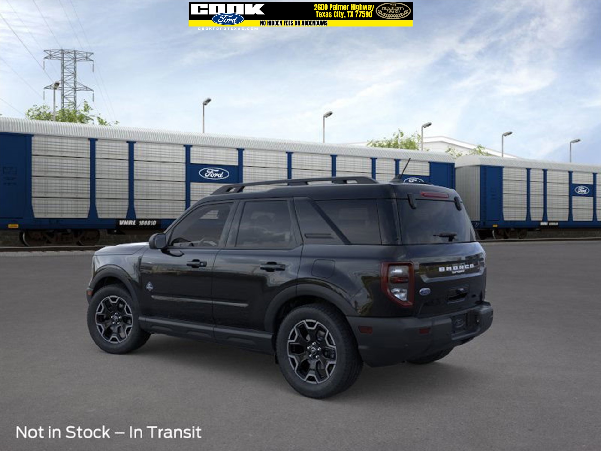 2025 Ford Bronco Sport Outer Banks photo 3