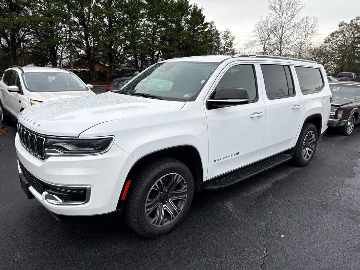 2023 Jeep Wagoneer L Series II's photo