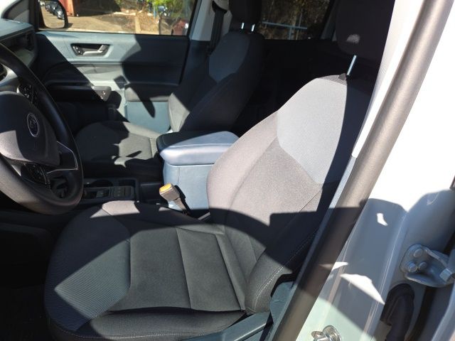 2024 Ford Maverick XL photo 3