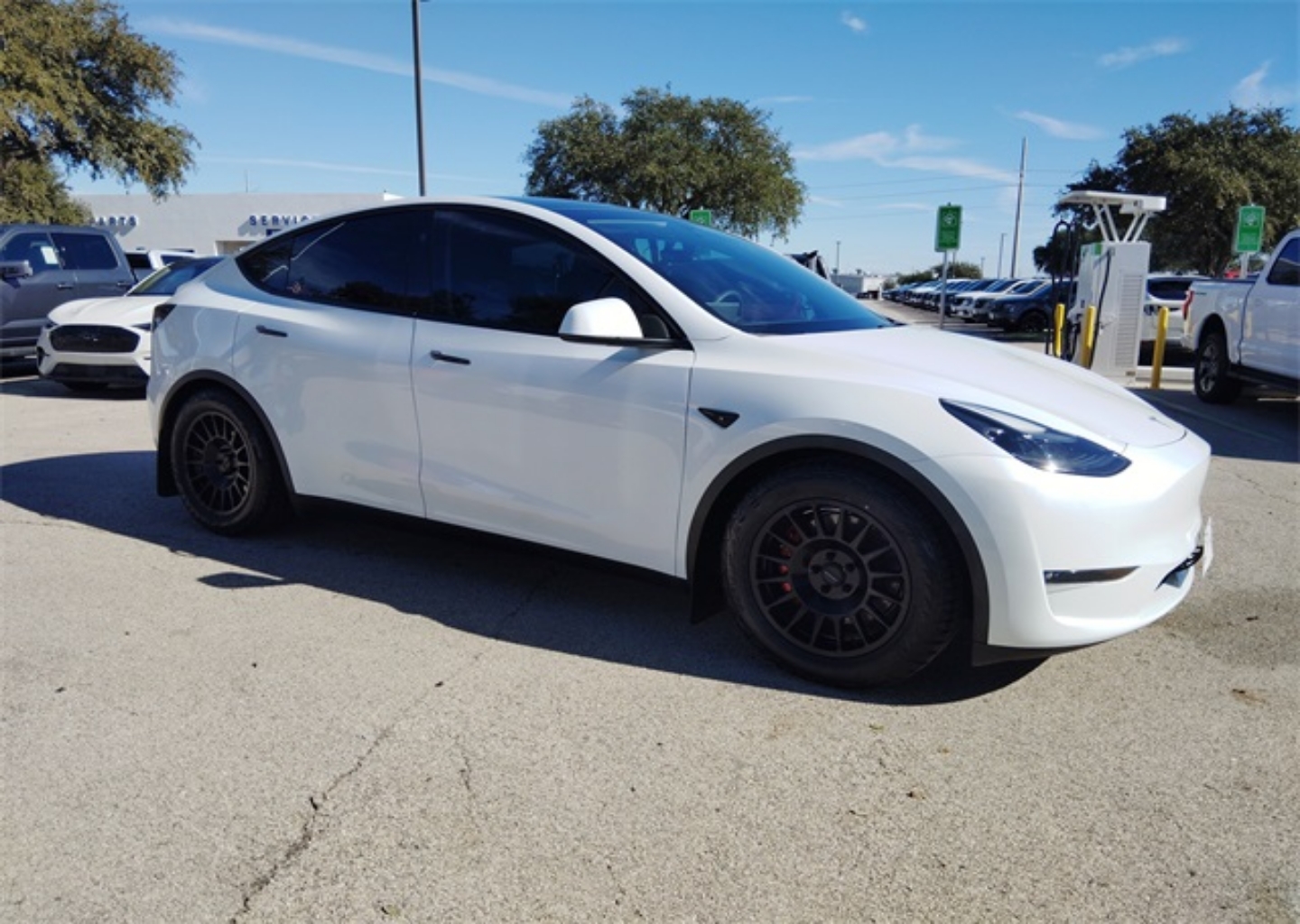 Used 2023 Tesla Model Y Performance with VIN 7SAYGDEF8PF829268 for sale in Northfield, Minnesota
