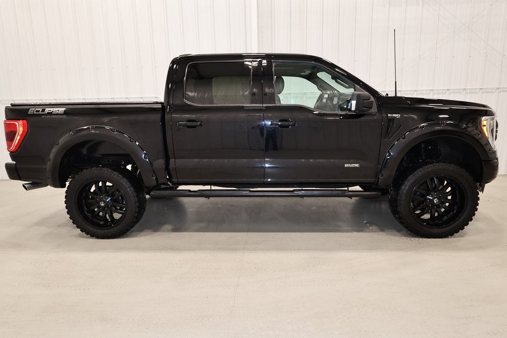 2021 Ford F-150 XLT photo 2