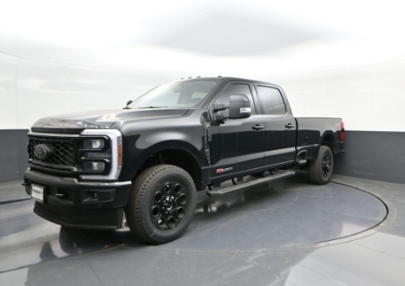 2025 Ford Super Duty F-350 SRW LARIAT