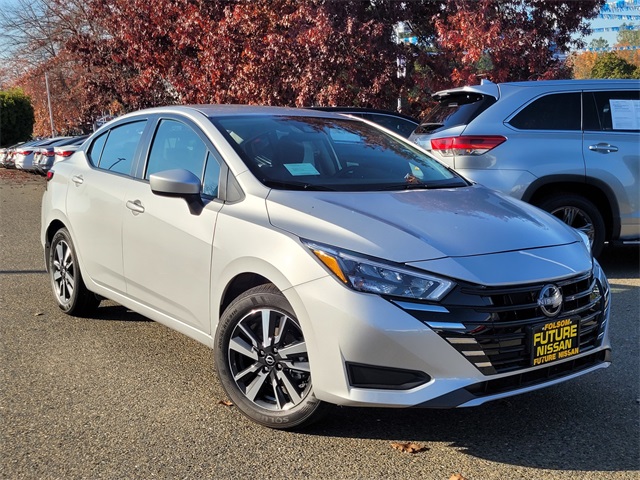 New 2025 Nissan Versa 1.6 SV