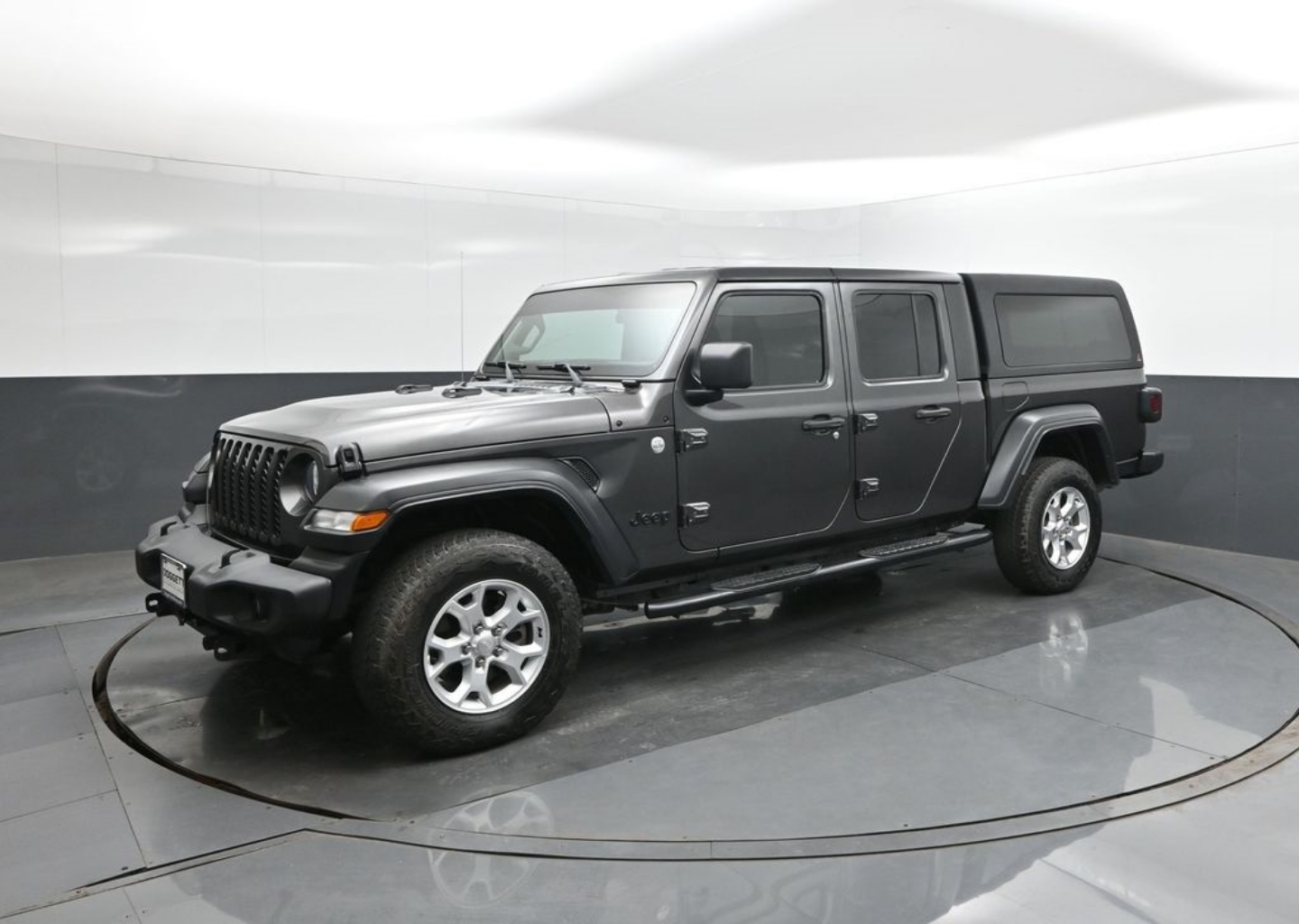 2021 Jeep Gladiator Sport's photo