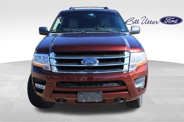2017 Ford Expedition EL XLT photo 2