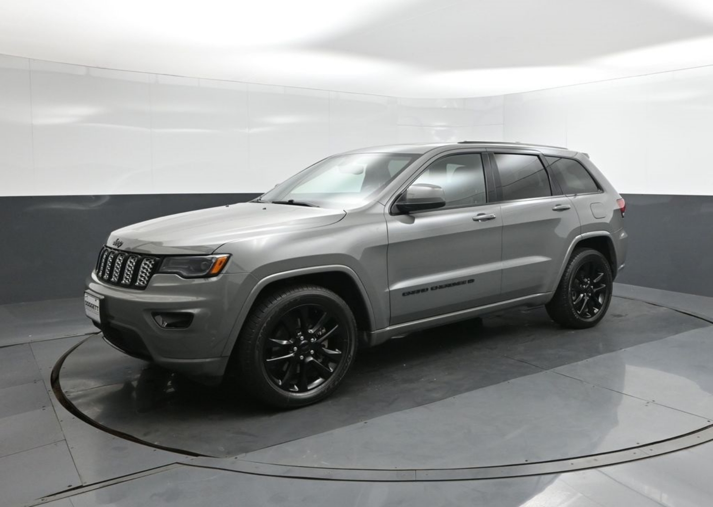 2022 Jeep Grand Cherokee WK Laredo X's photo