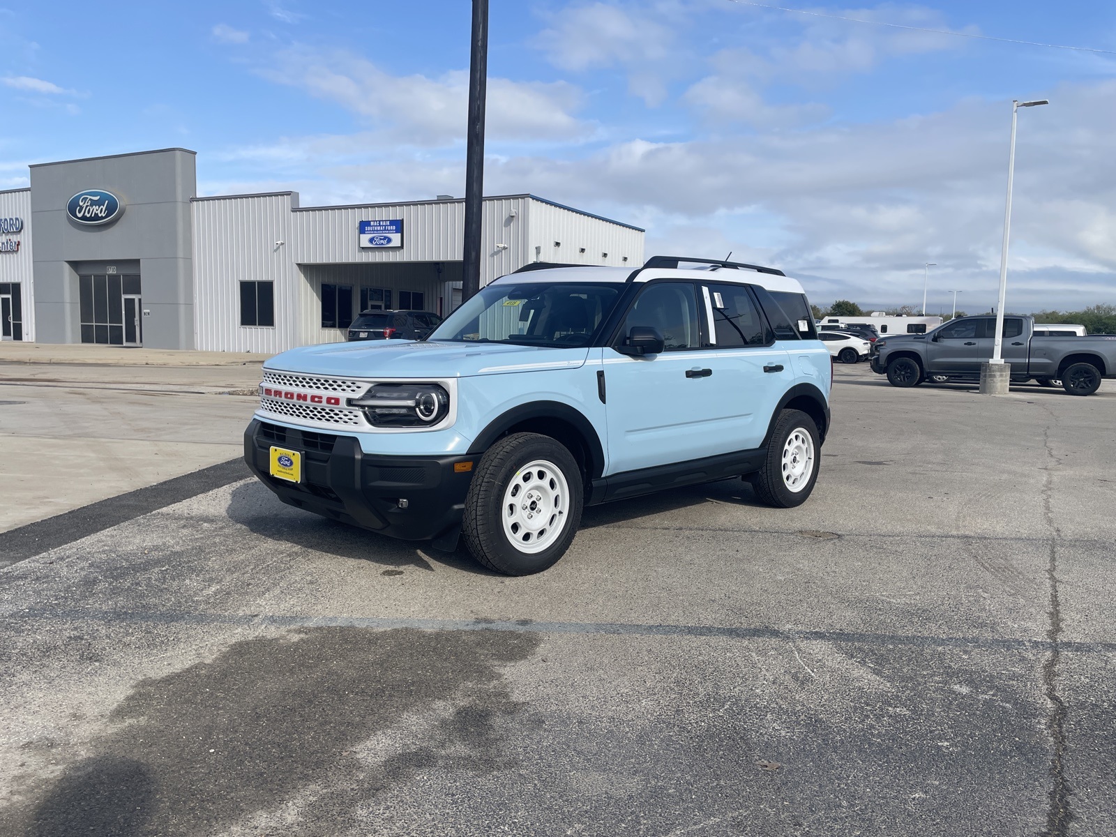 2025 Ford Bronco Sport Heritage's photo
