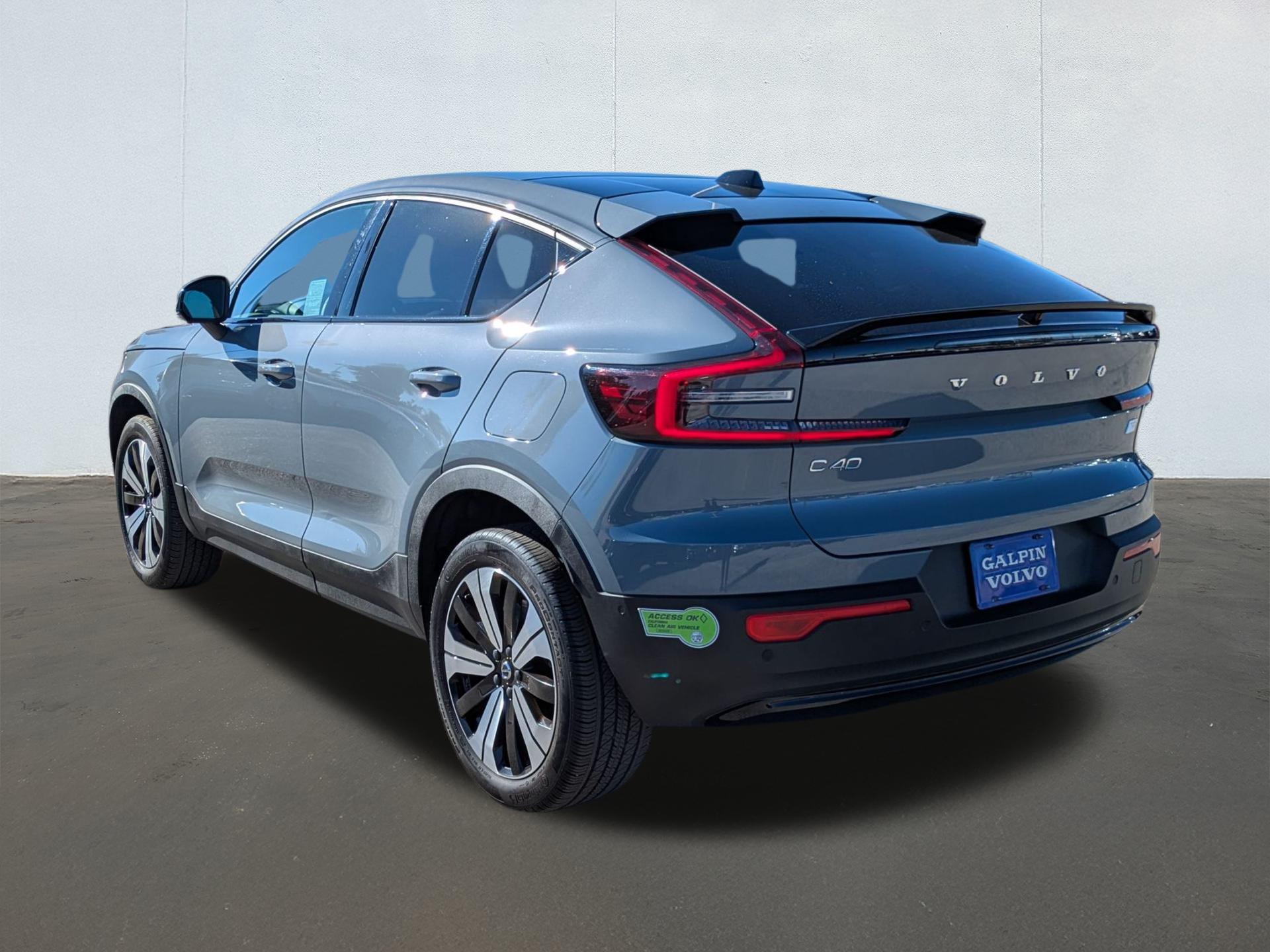 2023 Volvo C40 Recharge Plus photo 3