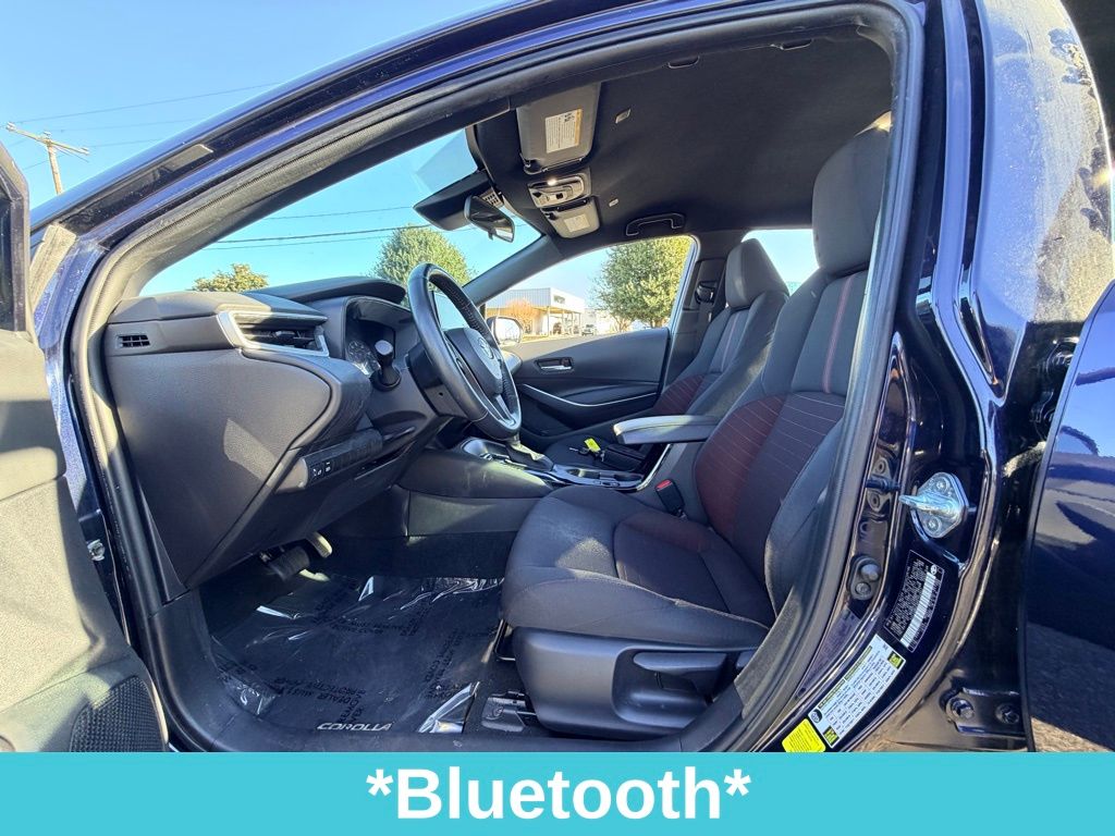 2023 Toyota Corolla SE photo 4