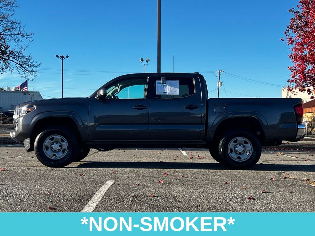 2022 Toyota Tacoma SR photo 3