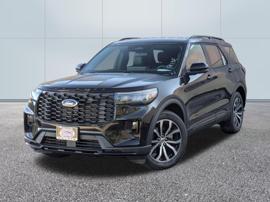 2025 Ford Explorer ST Line