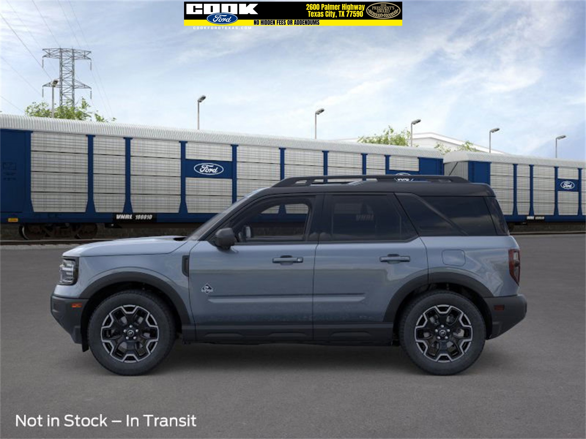 2025 Ford Bronco Sport Outer Banks photo 2