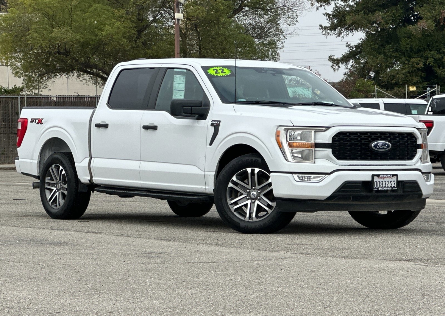 2022 Ford F-150 XL's photo