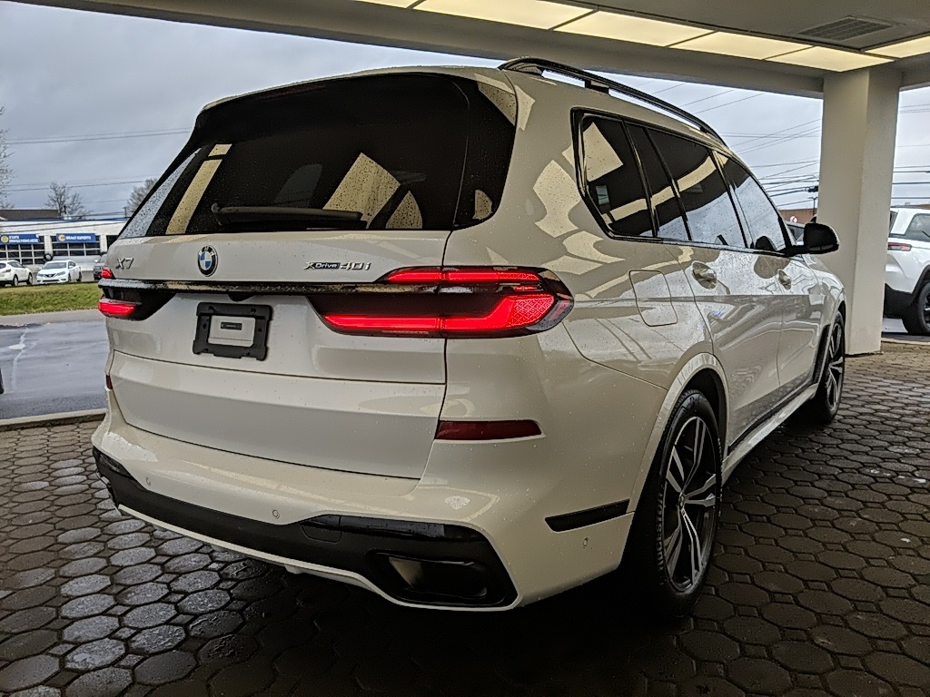 2024 Bmw X7 xDrive40i photo 3