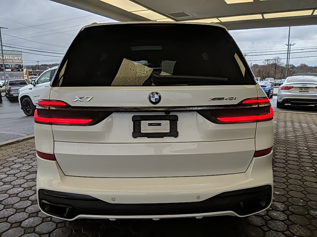 2024 Bmw X7 xDrive40i photo 4