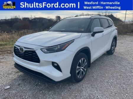 2024 Toyota Highlander XLE