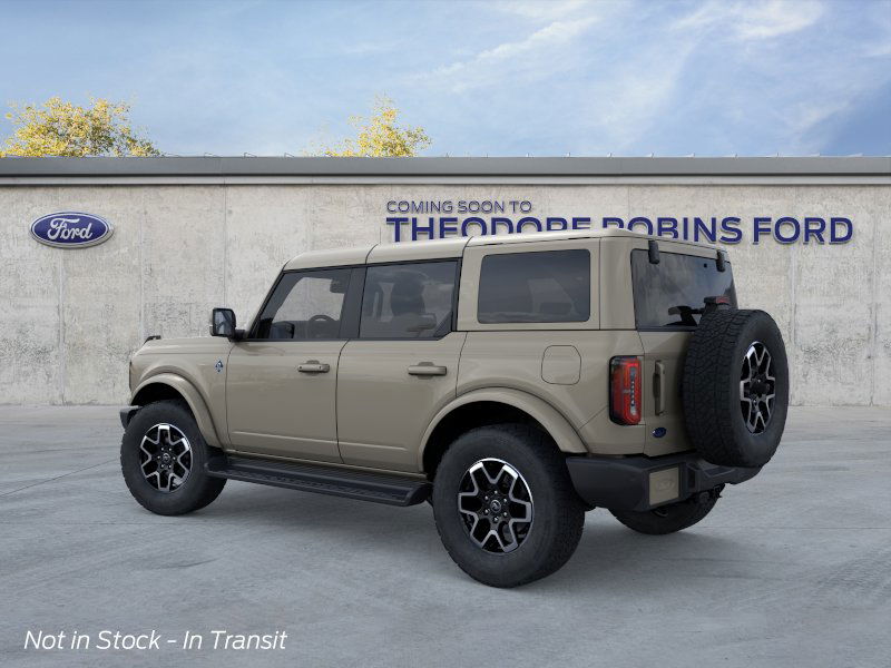 2025 Ford Bronco Outer Banks photo 4