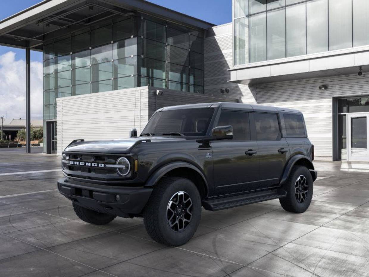 2025 Ford Bronco 4-Door Outer Banks's photo