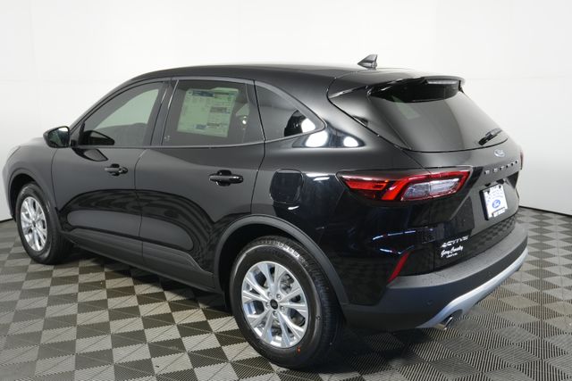 2026 Ford Escape Active photo 4