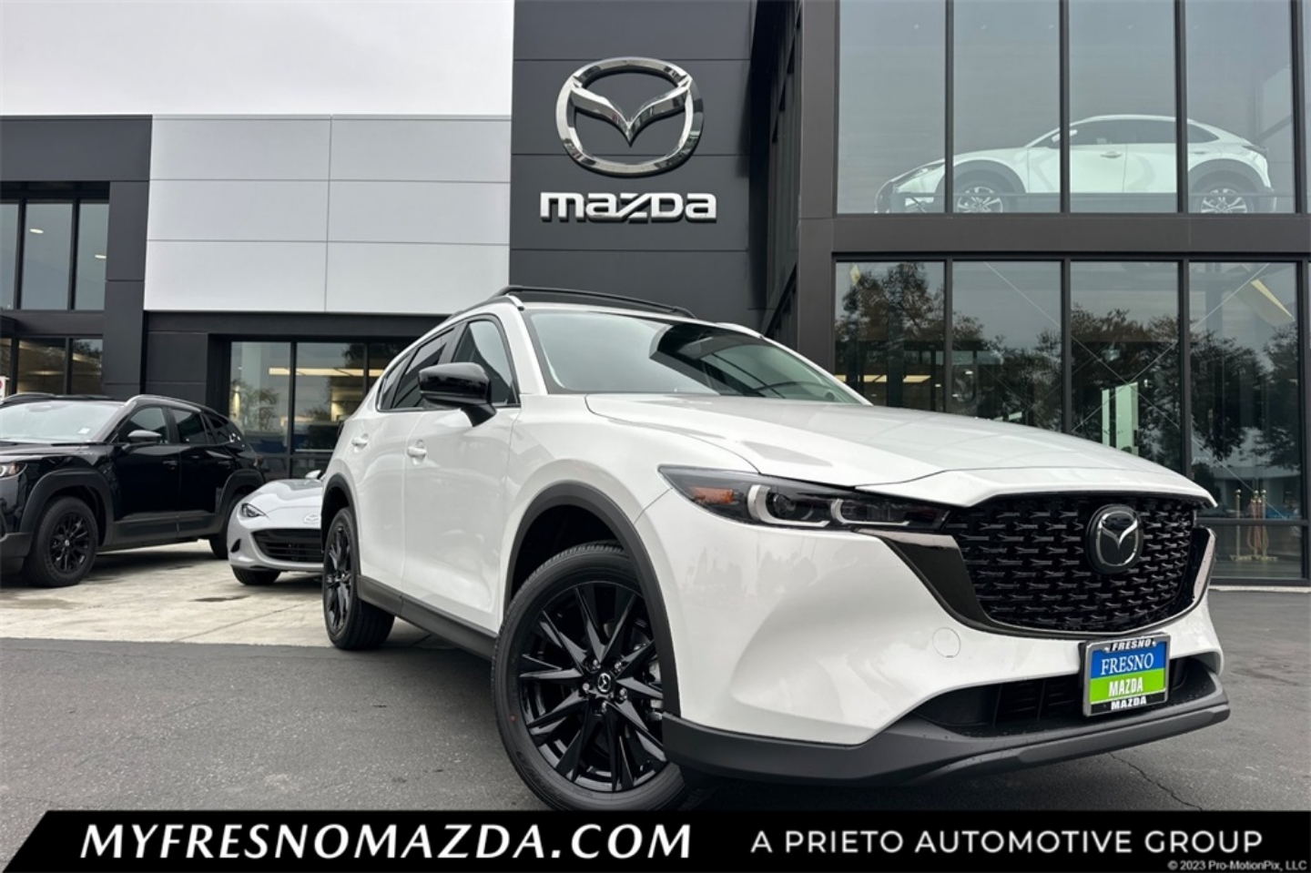 2025 Mazda CX-5 S Carbon Edition's photo