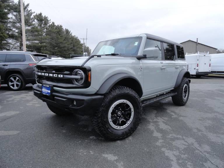 2023 Ford Bronco Outer Banks