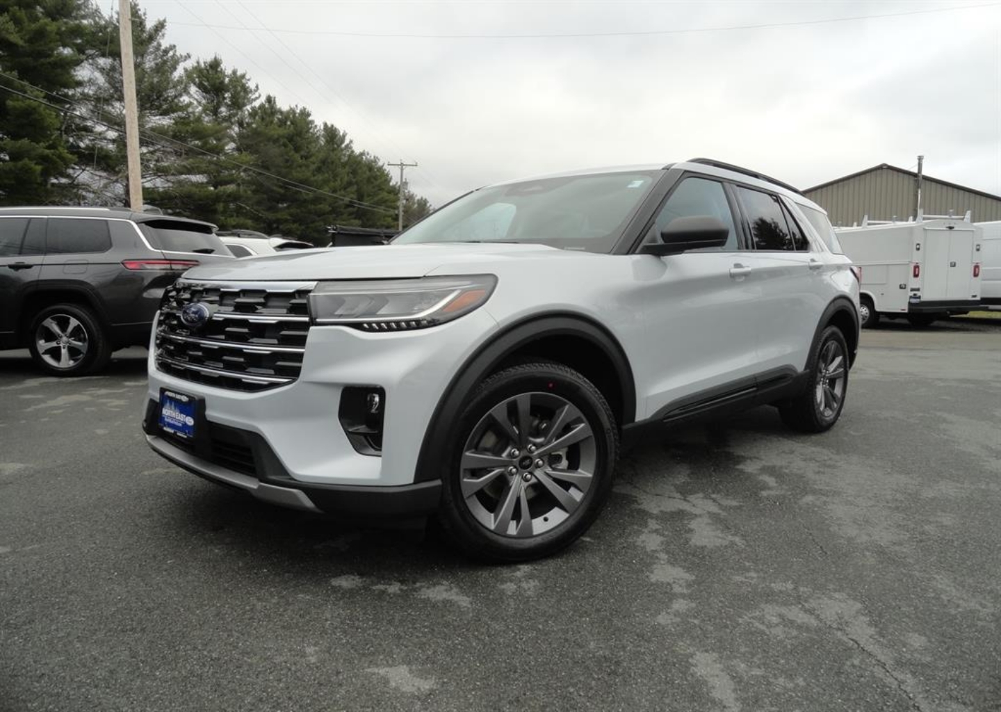 2026 Ford Explorer Active's photo