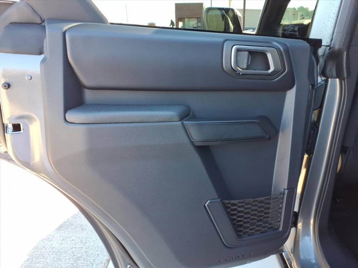 2025 Ford Bronco 4-Door Badlands - Photo 11