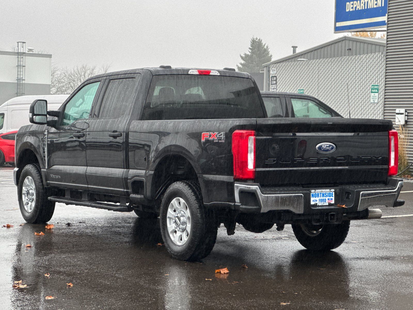 2024 Ford F-250 photo 3