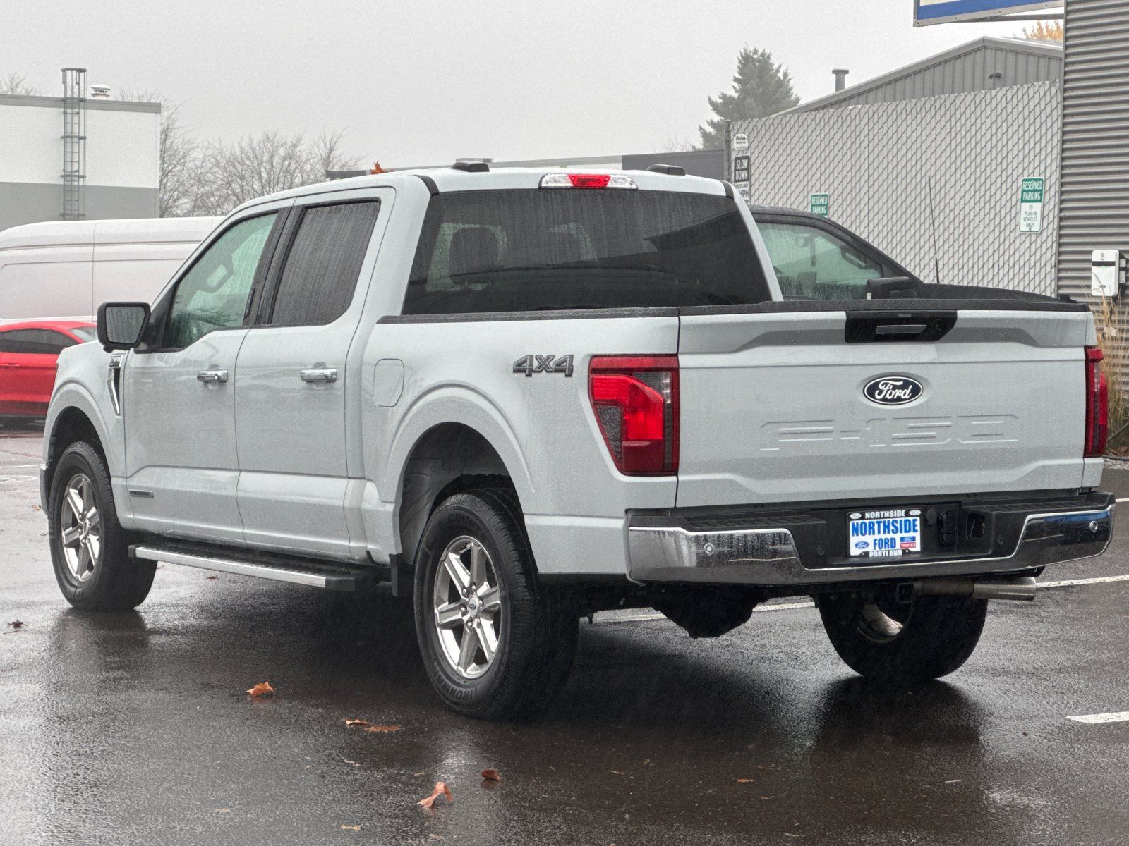2024 Ford F-150 XLT photo 4