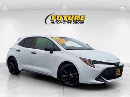 2021 Toyota Corolla Hatchback SE Nightshade Edition