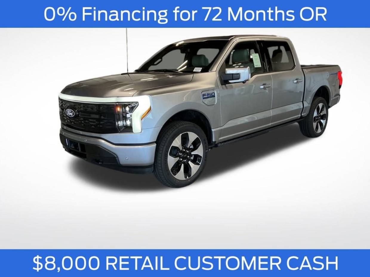 2025 Ford F-150 Lightning Platinum's photo
