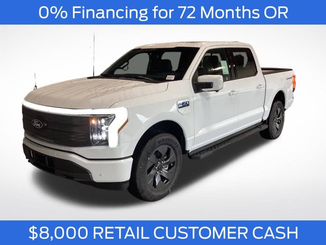 2025 Ford F-150 Lightning Lariat's photo
