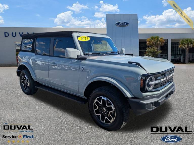 2023 Ford Bronco Outer Banks